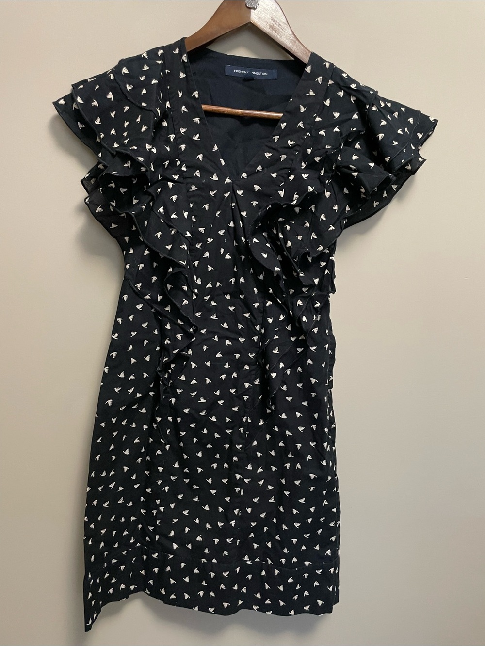 French Connection Black Ruffle Dove Print Dress Women's Size 4